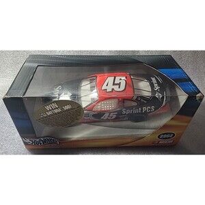 Kyle Petty #45 Hot Wheels Racing Nascar Die-Cast Car 2002  Sprint Dodge NIB 1:24